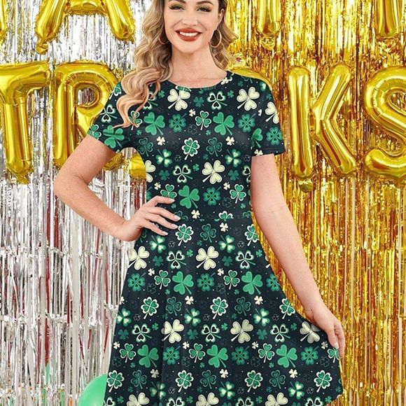 For G and PL Women's St. Patrick's Day Short Sleeves Printed Tunic Dress - Picture 5 of 6